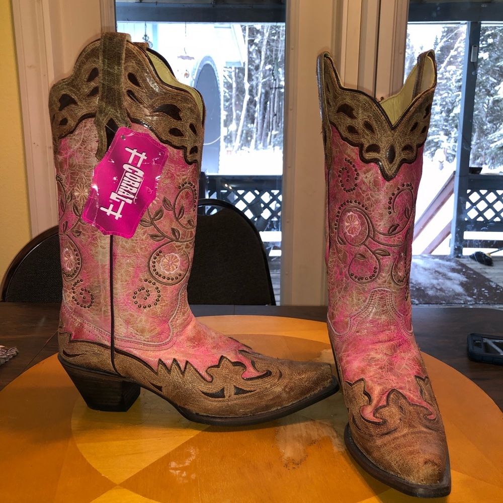 Never been worn Corral cowboy boots